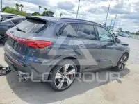 2025 Audi SQ5 фото