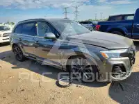 2025 Audi Q7 photo