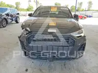 2025 Audi Q3 фото
