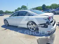 2025 Audi A8 photo