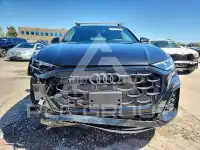 2025 Audi Q8 photo