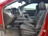 2025 Cadillac XT5 photo