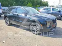 2025 Cadillac XT4 photo