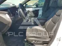 2025 Cadillac XT6 фото
