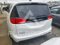 2025 Chrysler Pacifica photo