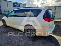 2025 Chrysler PACIFICA photo