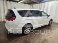 2025 Chrysler PACIFICA photo