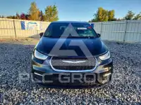 2025 Chrysler PACIFICA photo