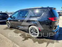 2025 Chrysler PACIFICA photo