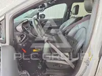 2025 Chrysler PACIFICA photo