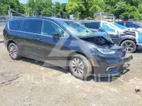 2025 Chrysler PACIFICA photo