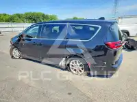 2025 Chrysler PACIFICA photo