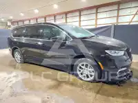 2025 Chrysler PACIFICA фото