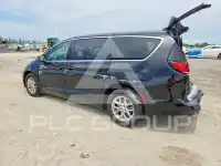 2025 Chrysler PACIFICA фото