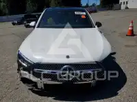 2025 Mercedes Benz GLC-Class photo