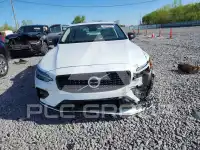 2025 Volvo S60 фото