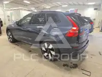 2025 Volvo XC60 фото