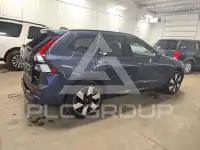 2025 Volvo XC60 фото