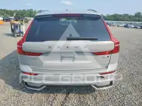 2025 Volvo XC60 фото