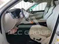 2025 Volvo XC60 фото
