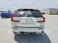 2025 Volvo XC60 photo
