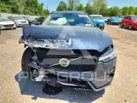 2025 Volvo XC60 фото