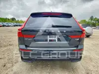 2025 Volvo XC60 photo