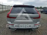 2025 Volvo XC60 фото