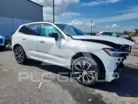 2025 Volvo XC60 фото