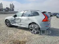 2025 Volvo XC60 фото
