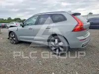 2025 Volvo XC60 фото