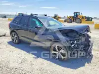 2025 Volvo XC60 фото