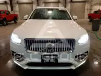 2025 Volvo XC90 фото