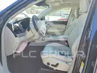 2025 Volvo XC90 фото