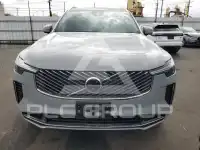 2025 Volvo XC90 фото