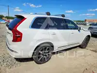 2025 Volvo XC90 фото