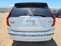 2025 Volvo XC90 photo