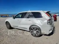 2025 Volvo XC90 фото