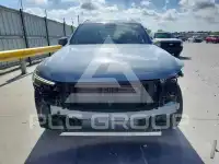 2025 Volvo XC90 фото