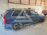 2025 Volvo XC90 фото