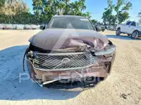 2025 Volvo XC90 фото
