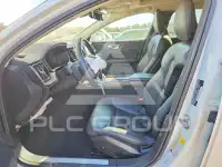 2025 Volvo V60 фото