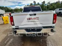 2025 GMC Sierra photo