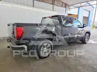 2025 GMC Sierra photo