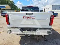 2025 GMC Sierra photo