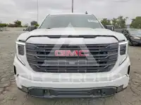 2025 GMC Sierra photo