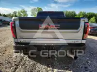 2025 GMC Sierra photo