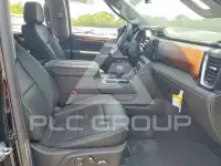 2025 GMC Sierra photo
