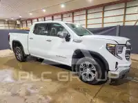 2025 GMC Sierra photo