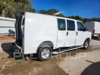2025 GMC Savana фото